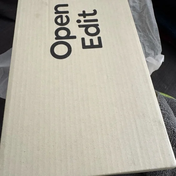 NEW Black Slide Sandals - Picture 8 of 8